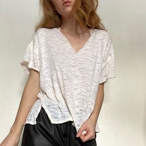 💫SOLD💫Free People Cream Destructed V Tee
